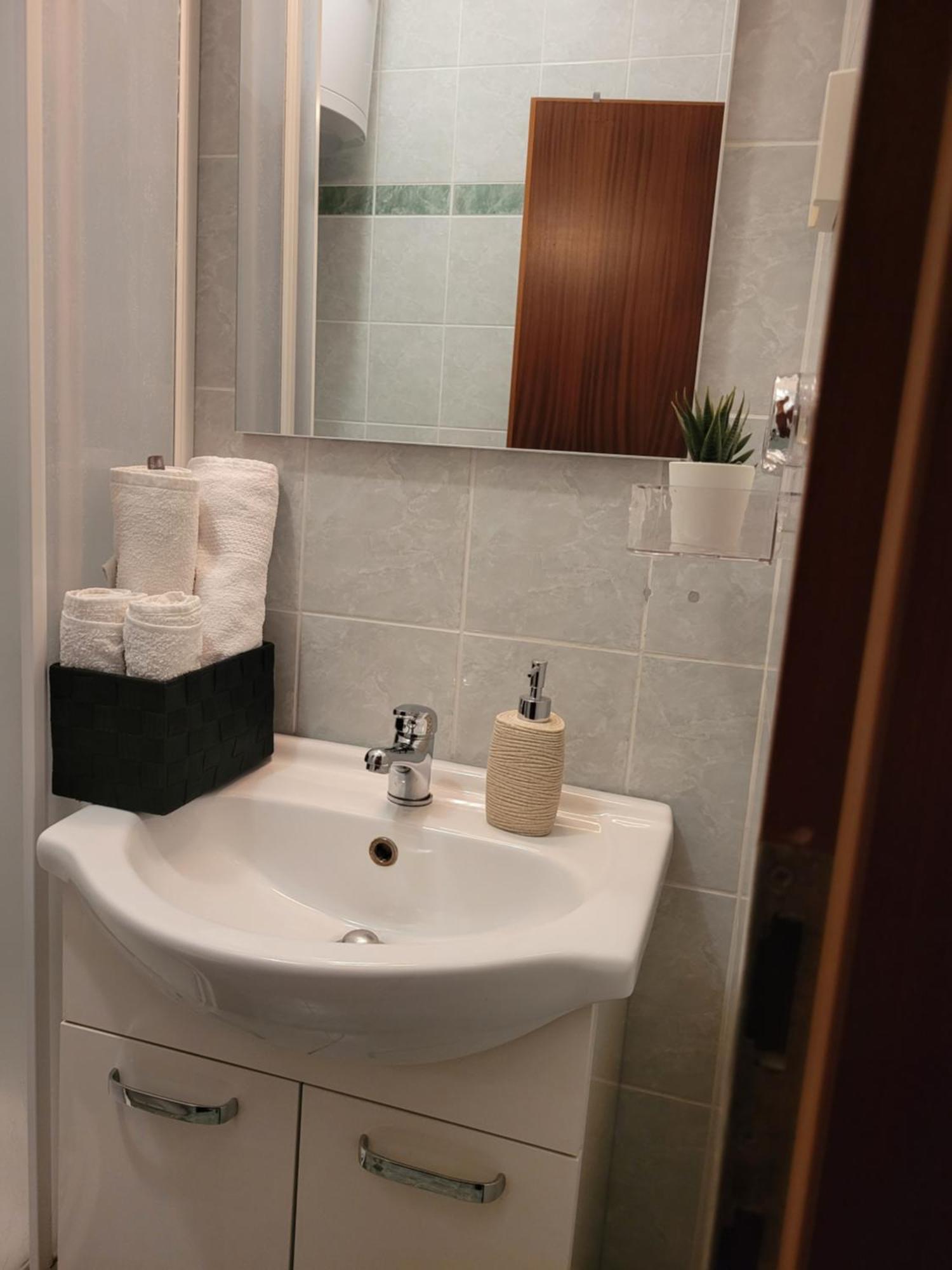 Apartmani Vini Hvar Town Room photo